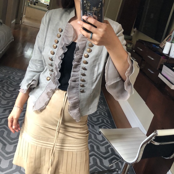 Johnny was olive green linen and silk jacket